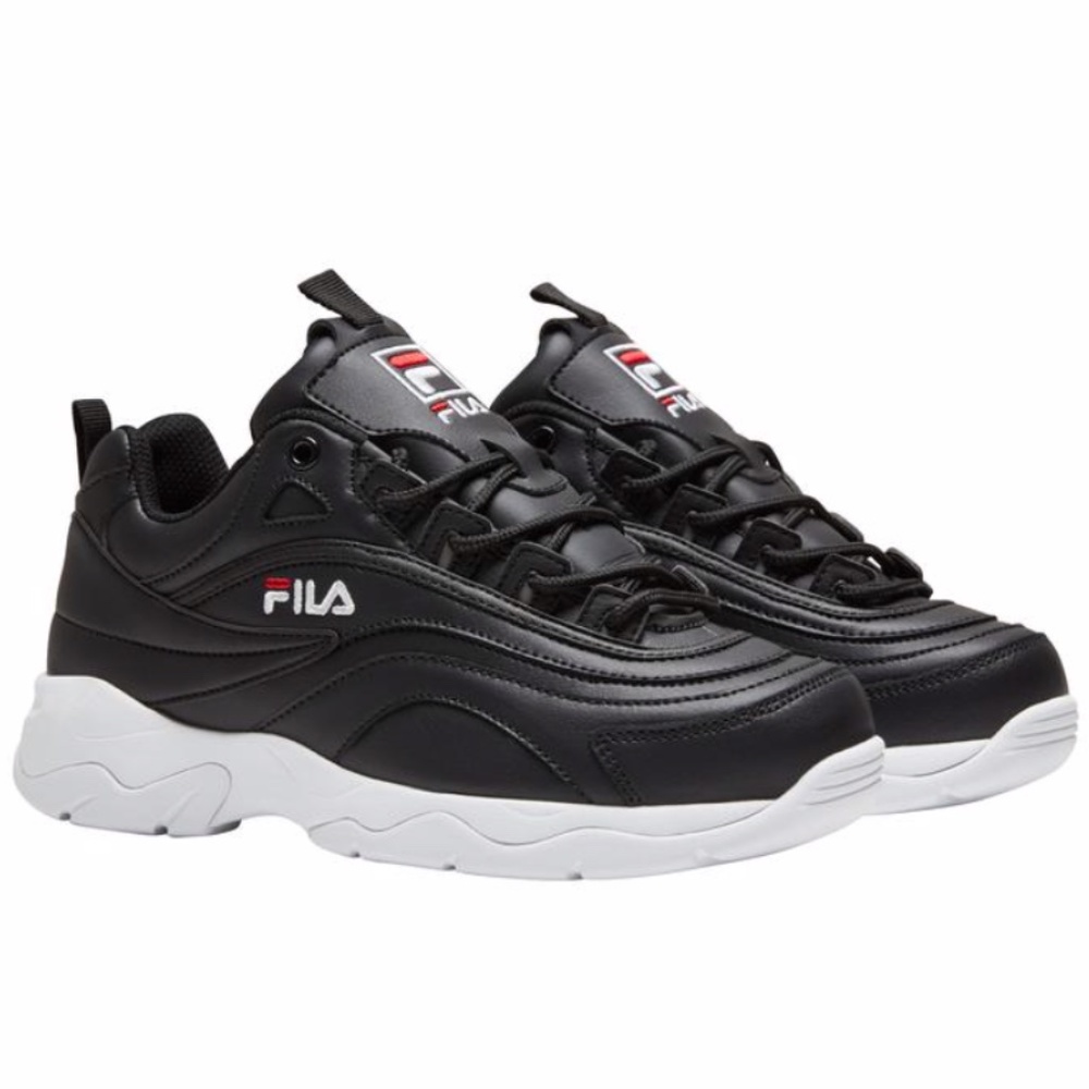 Fila Disarray Women's Sneakers Shoes Black NEW